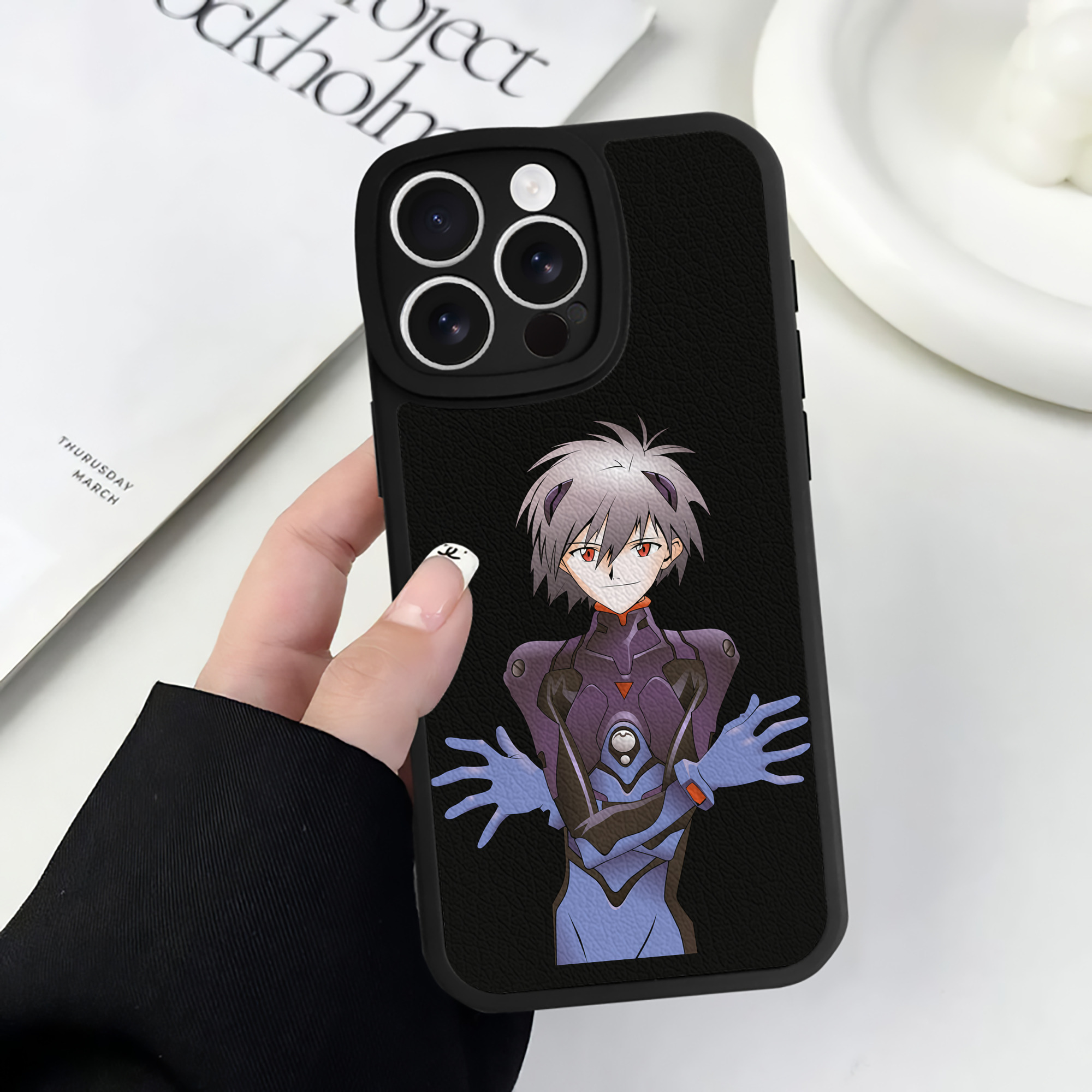（画像用） EVA 新世紀エヴァンゲリオン 【iPhone 16シリーズ対応】シリコンスマホケース（レザー調） 材質：シリコン